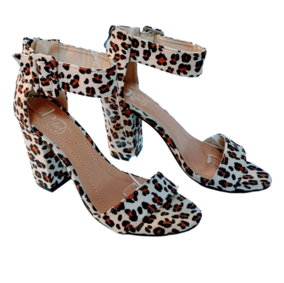 Modern Rebel Cheetah Print Block Heel Sandals - Picture 4 of 7
